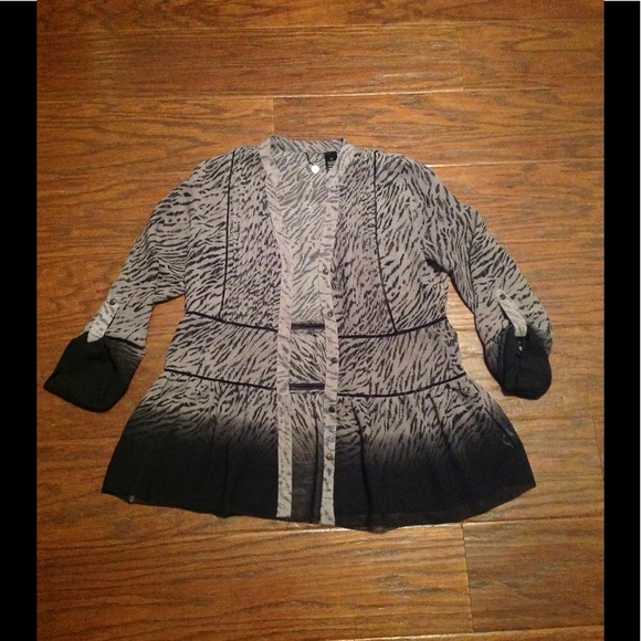 BKE Tops - BKE Boutique Sheer Top. Size XS.